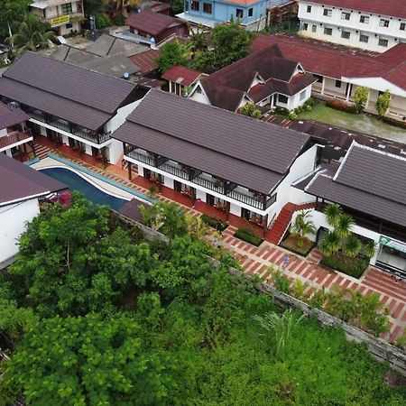 Jasmine Garden Resort Vang Vieng Extérieur photo